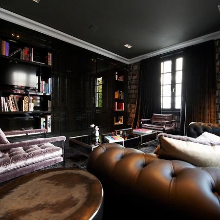 Hotel Odette En Ville Іксель Екстер'єр фото