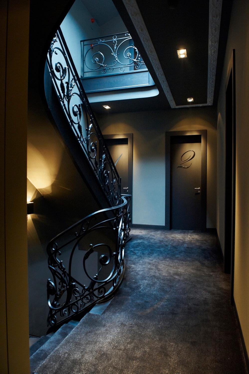 Hotel Odette En Ville Іксель Екстер'єр фото