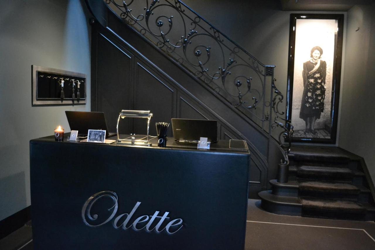 Hotel Odette En Ville Іксель Екстер'єр фото