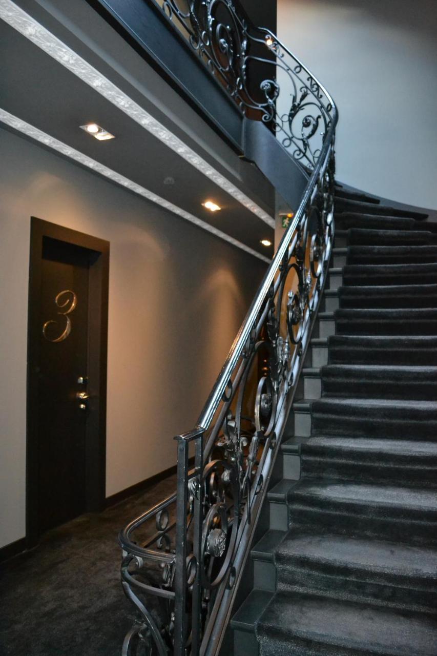 Hotel Odette En Ville Іксель Екстер'єр фото