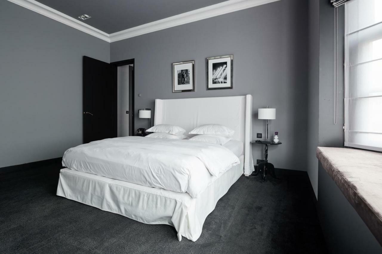 Hotel Odette En Ville Іксель Екстер'єр фото
